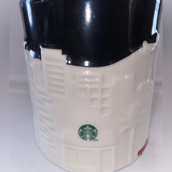 Starbucks | 2012‎ Los Angeles Skyline Large Coffee Mug Collectors Series 3D EUC - Picture 4 of 6